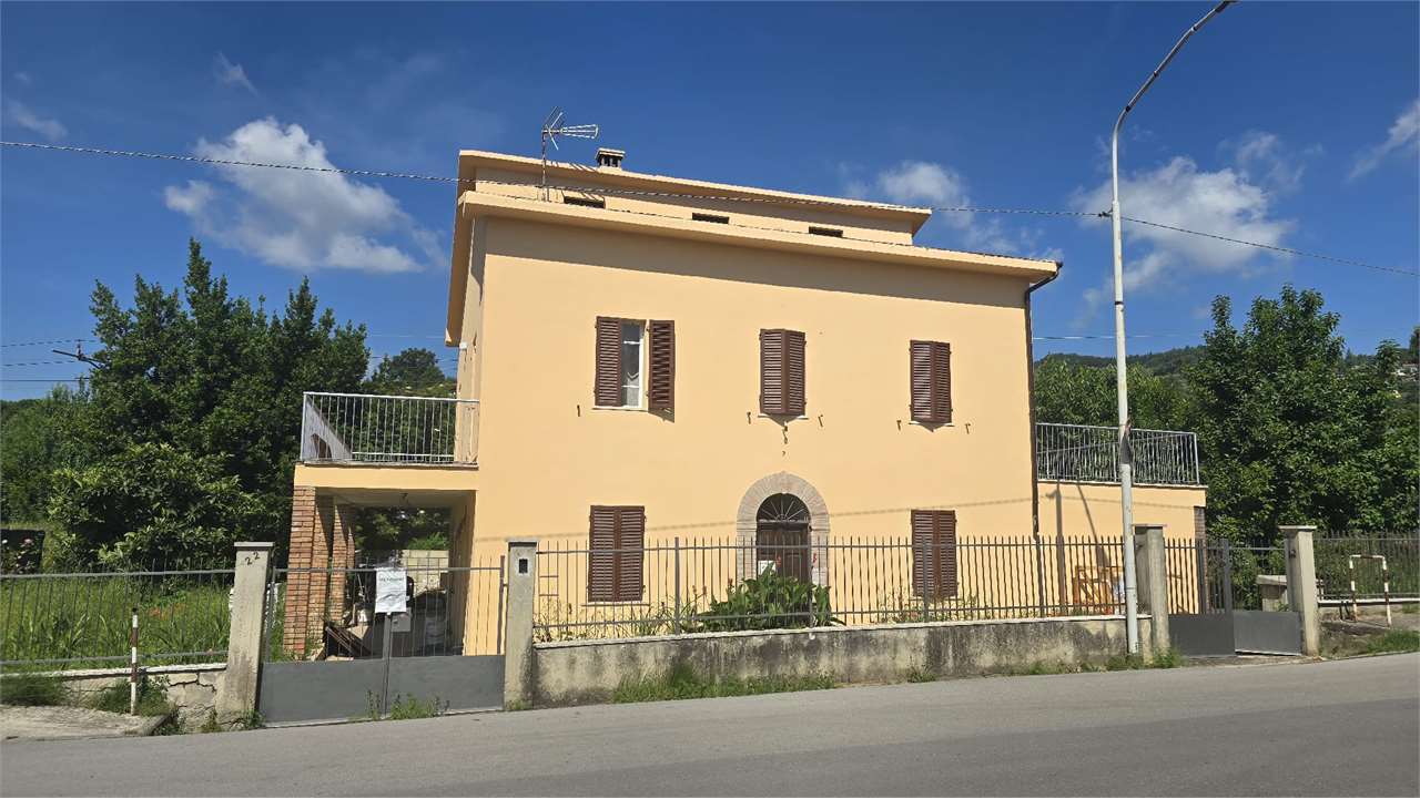 Perugia Porzione di casa in vendita ristrutturata.