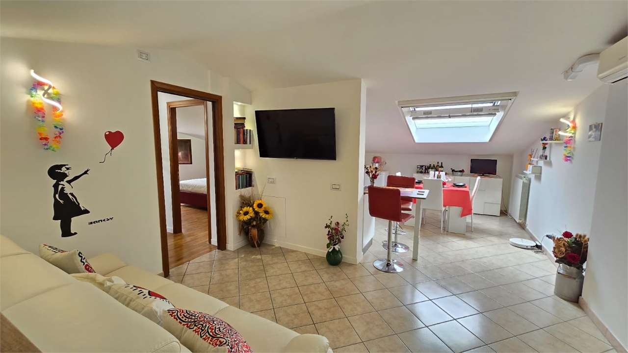 Perugia Mansarda ottima soluzione abitativa Pila 