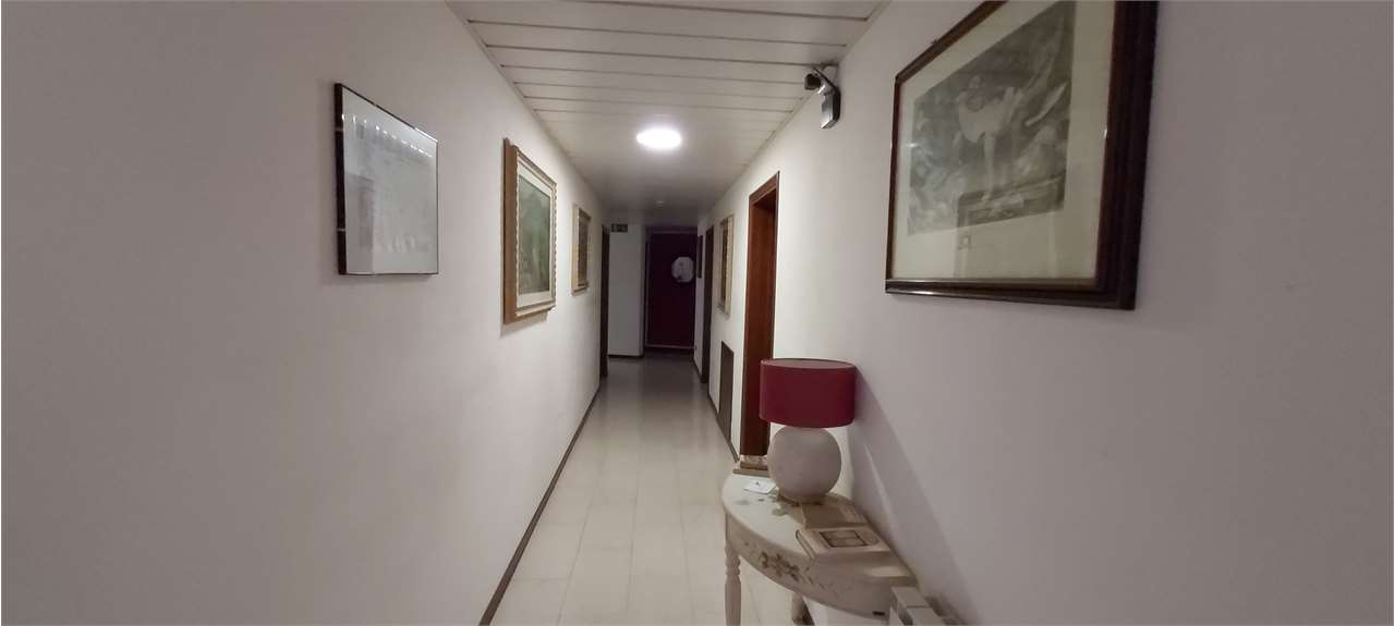 Albergo/Hotel in vendita a Magione (PG)