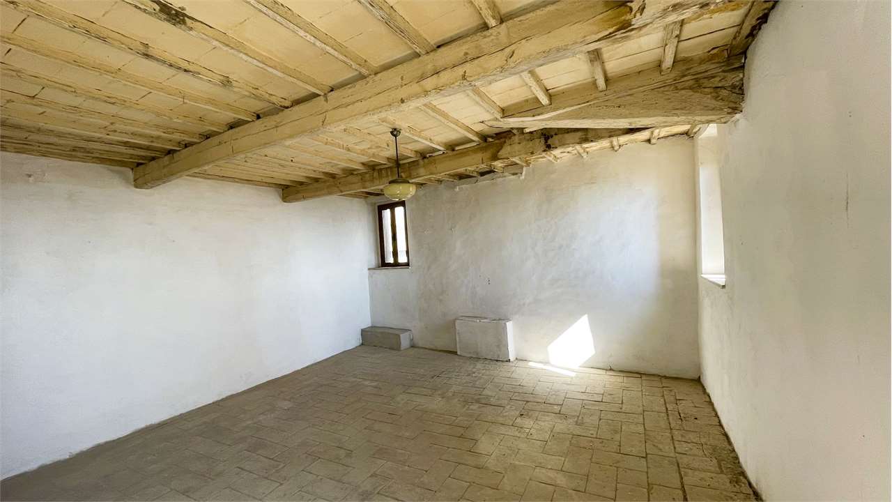 Magione Cielo terra in pietra