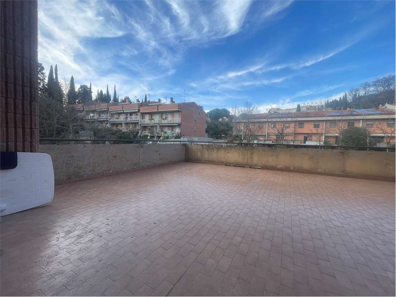 Perugia Appartamento con terrazzo e 2 camere