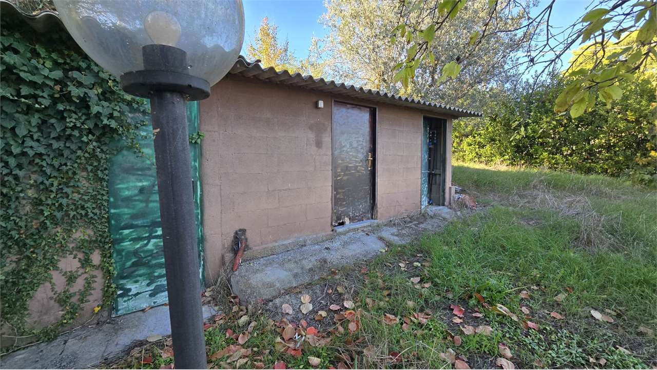 Perugia Terreno agricolo con annesso ottima posizione.