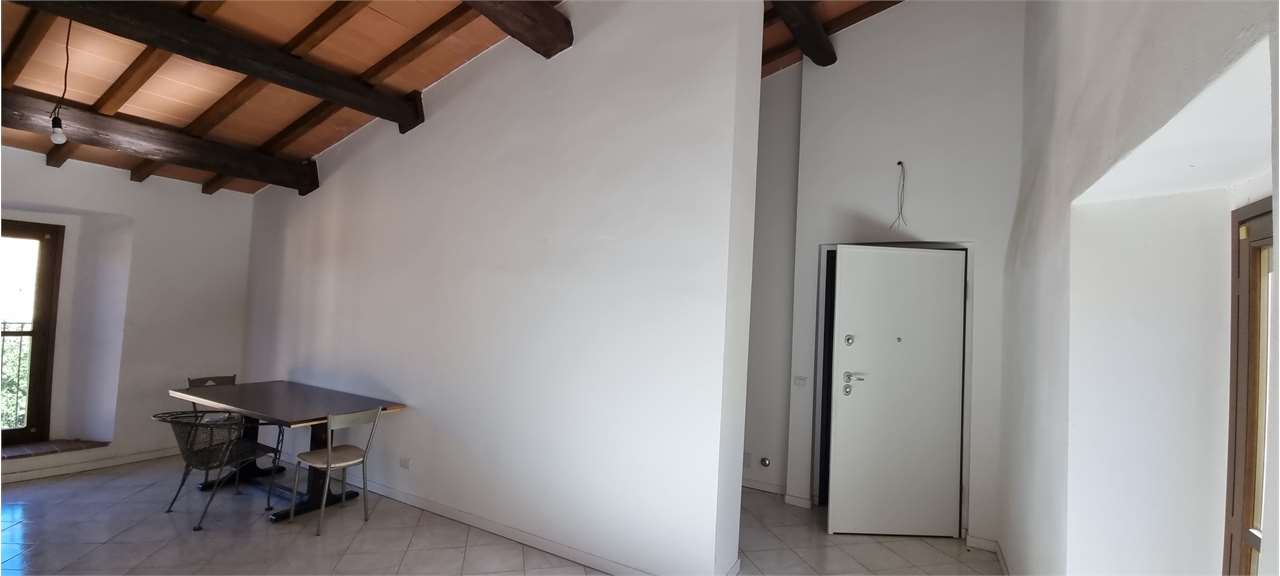 Perugia Appartamento a Fontignano (PG)  3 camere letto