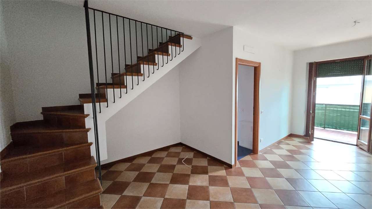 Perugia Appartamento Duplex ottima soluzione abitativa a Colombella.