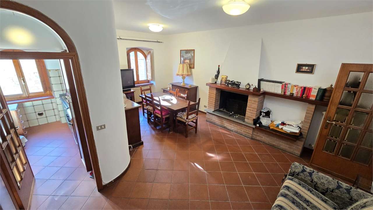 Corciano Corciano centro Storico trilocale in affitto ristrutturato