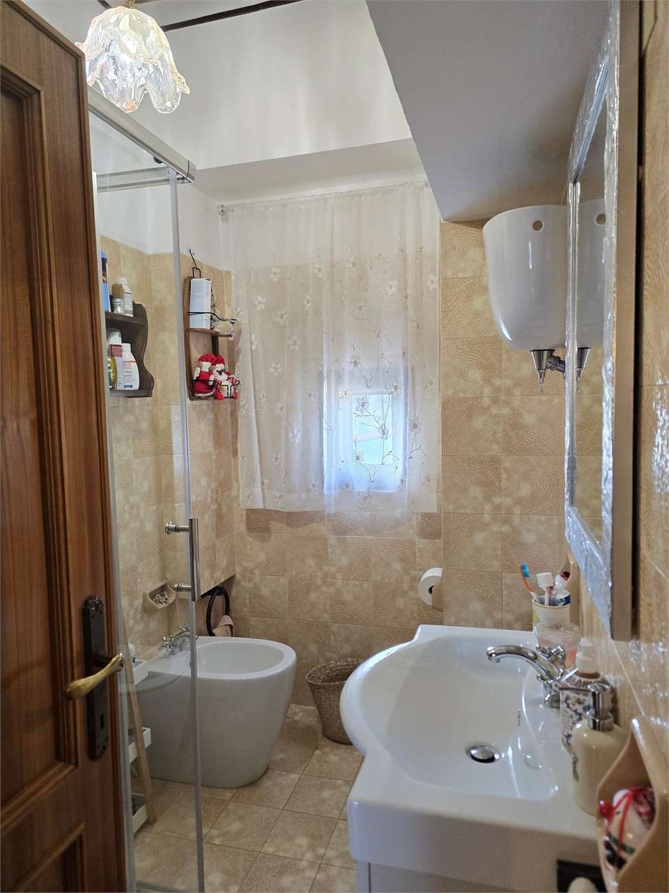 Magione Magione - in zona residenziale e campagna