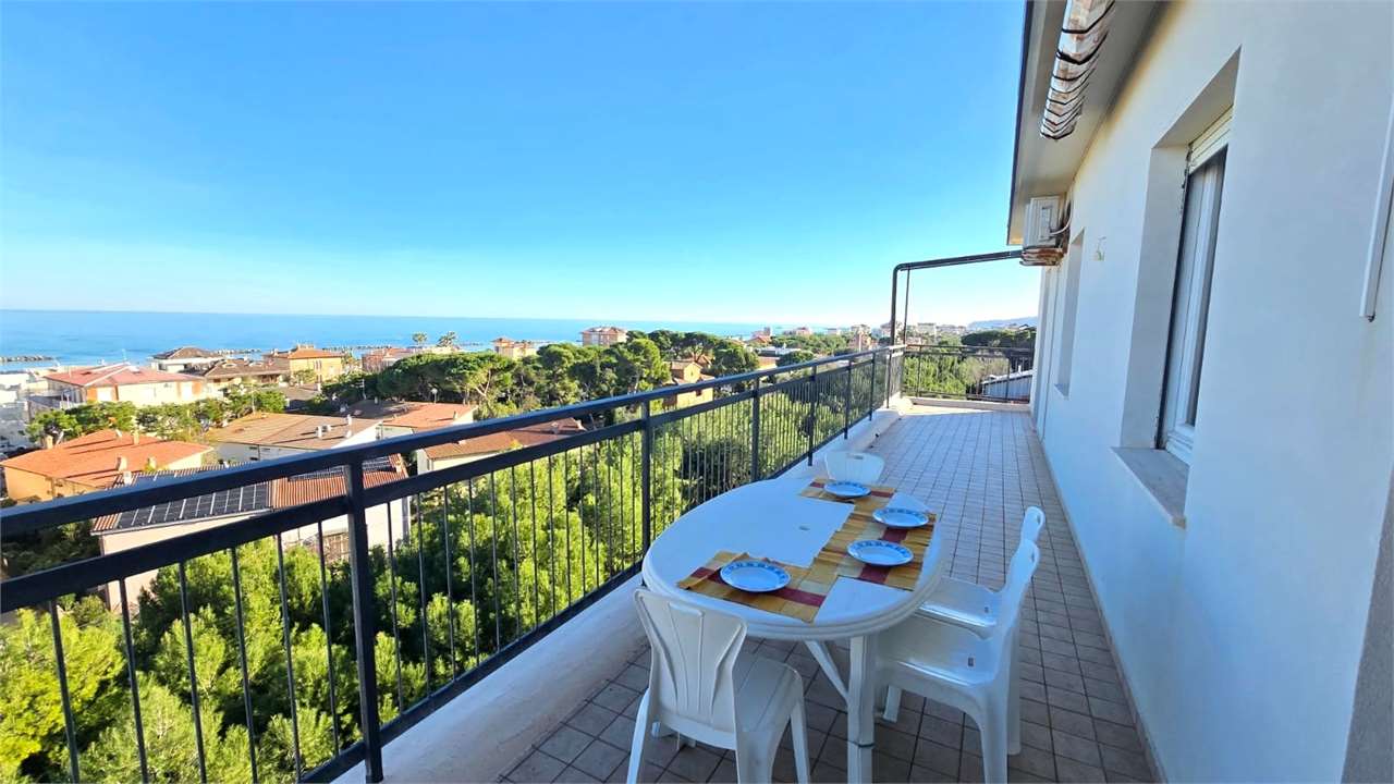 Porto San Giorgio Attico in vendita vista mare Porto San Giorgio Fermo. 