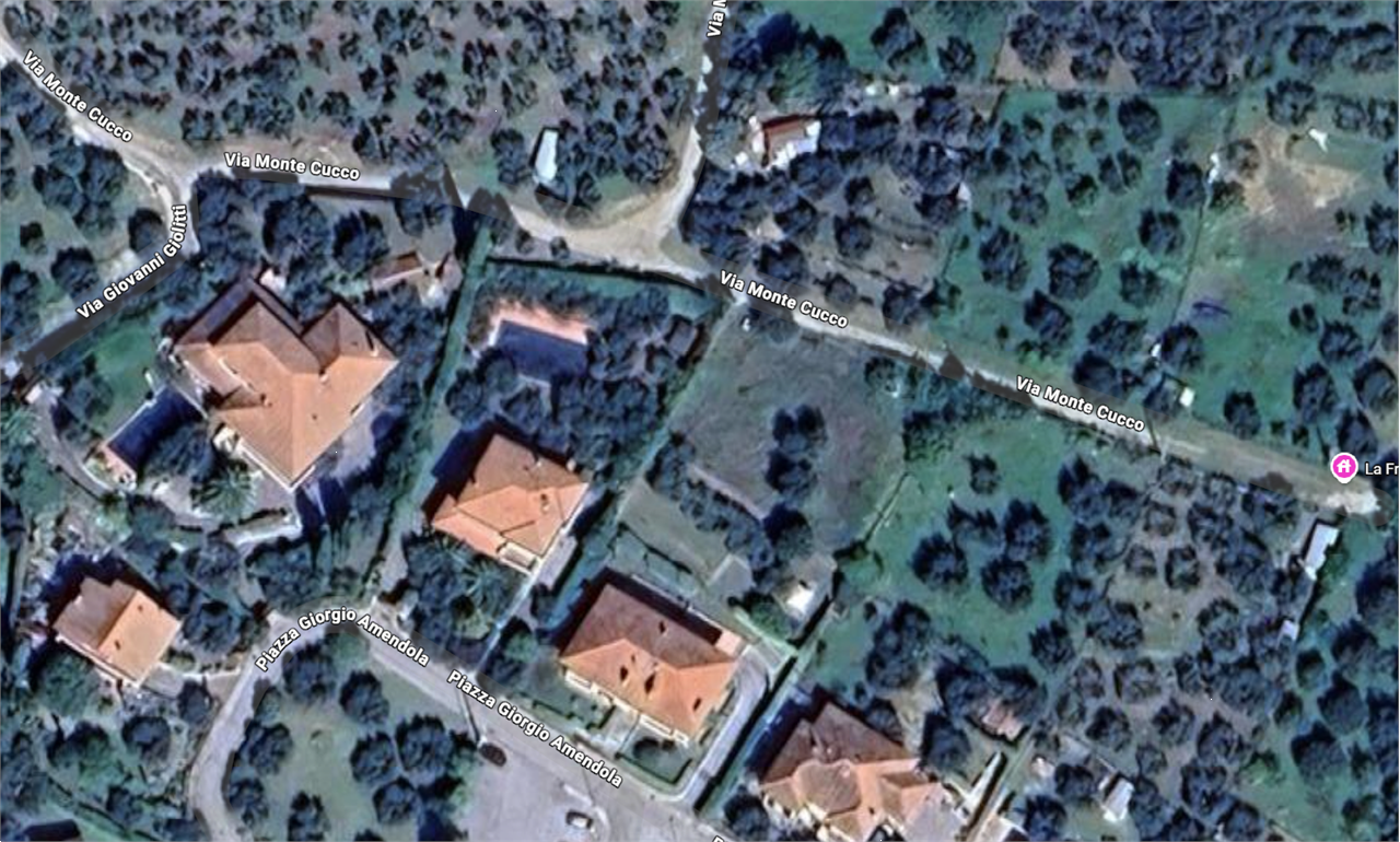 Magione terreno agricolo con pozzo