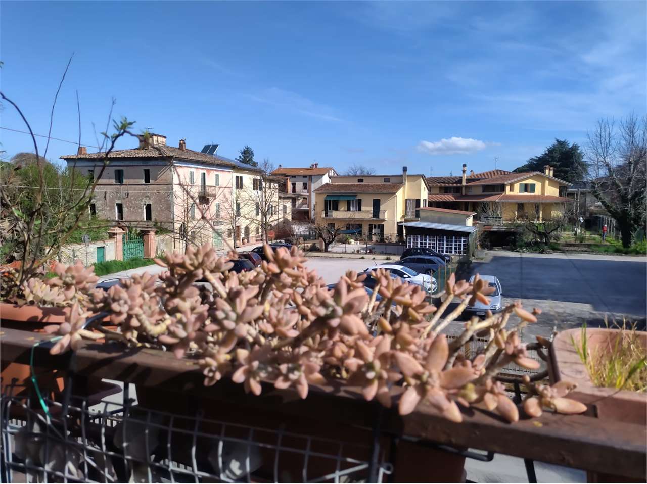 Deruta appartamento di grande metratura in vendita