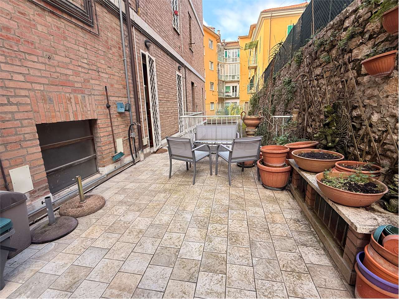 Perugia Perugia, via XX Settembre, appartamento ristrutturato