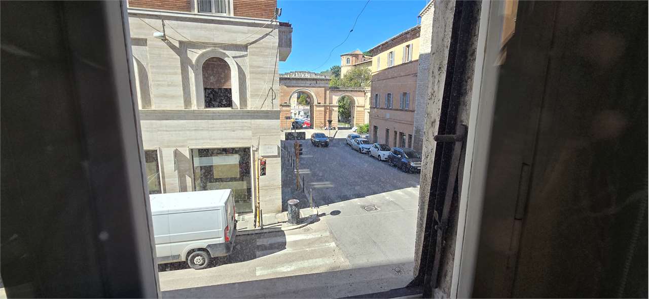 Perugia Prestigioso ufficio in locazione centro storico PG