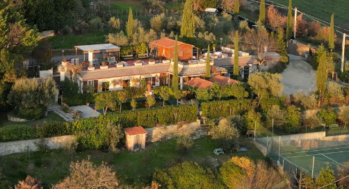 Casale in vendita con piscina a Montebitorno Magione Umbria