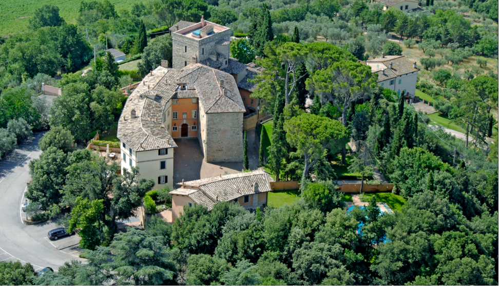 Corciano Appartamento con giardino in Castello