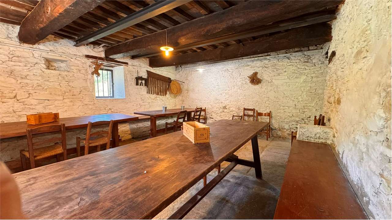 Rustico/Casale in vendita a Città di Caste... - foto 2
