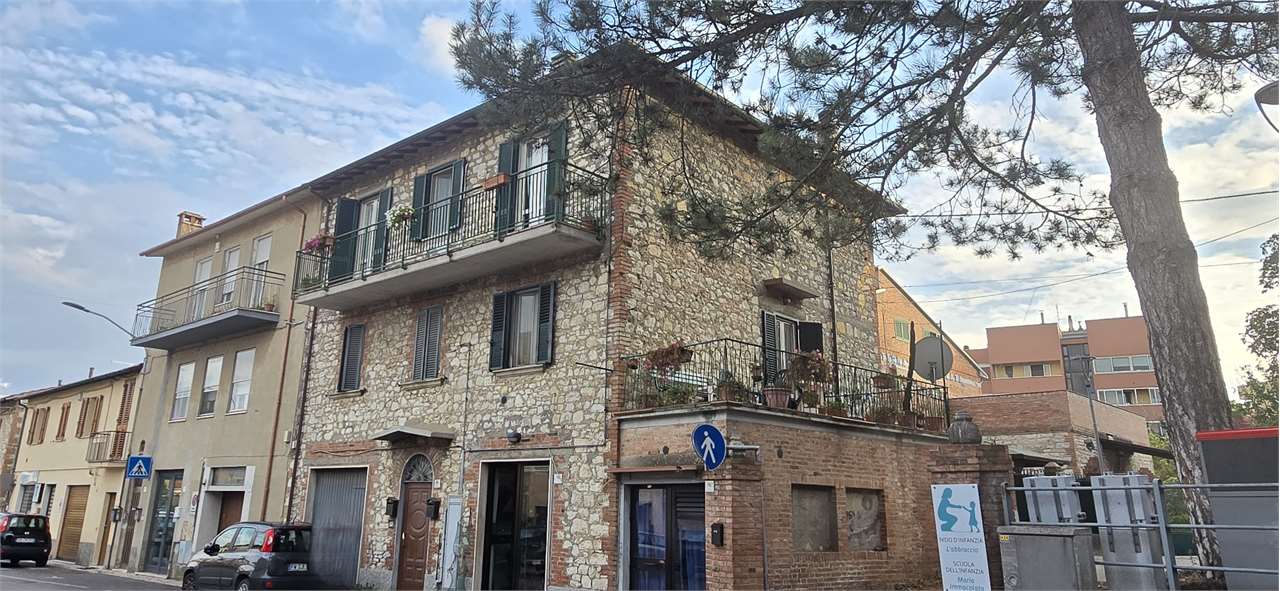 Perugia San Marco - perugia Trilocale ristrutturato