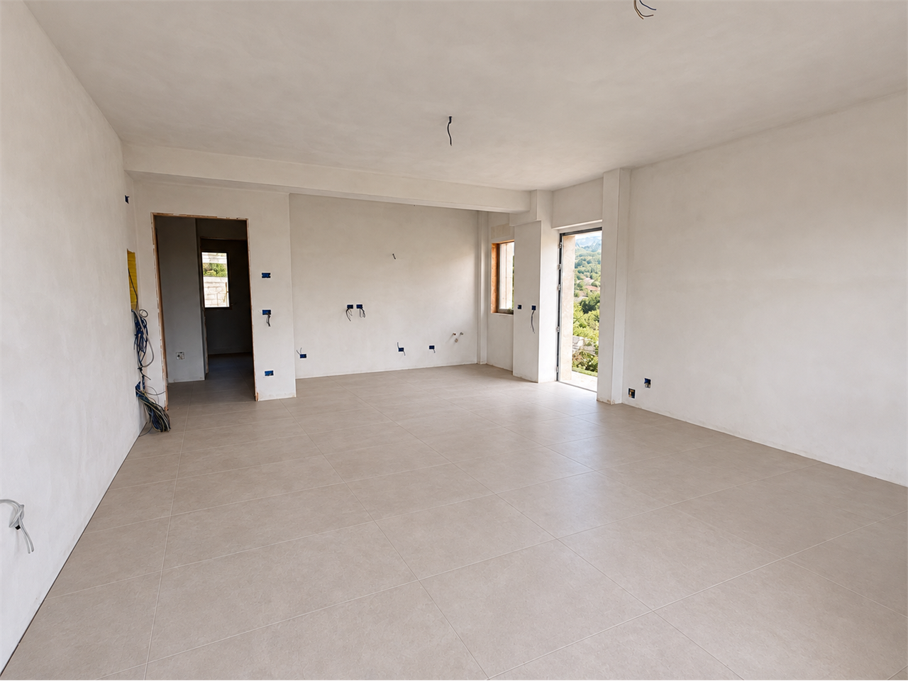 Magione Trilocale con giardino e ingresso indipendente