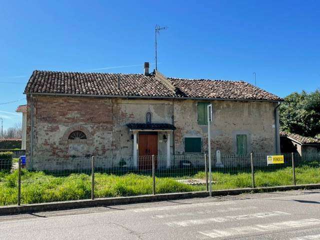 Rustico in vendita a Roncole Verdi, Busseto (PR)