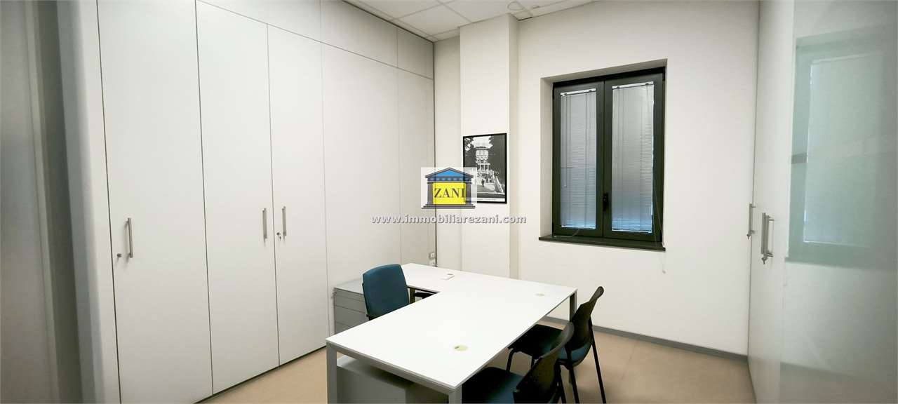 Ufficio in affitto a Salsomaggiore Terme (PR)