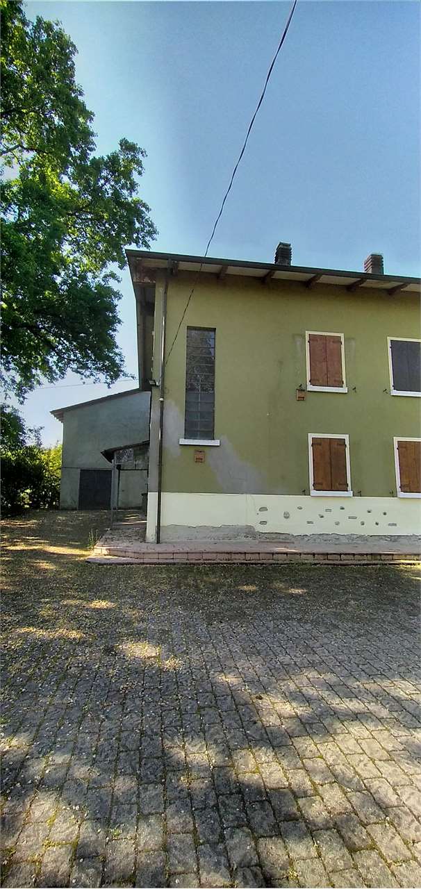 Porzione di casa in affitto a Salsomaggiore Terme (PR)