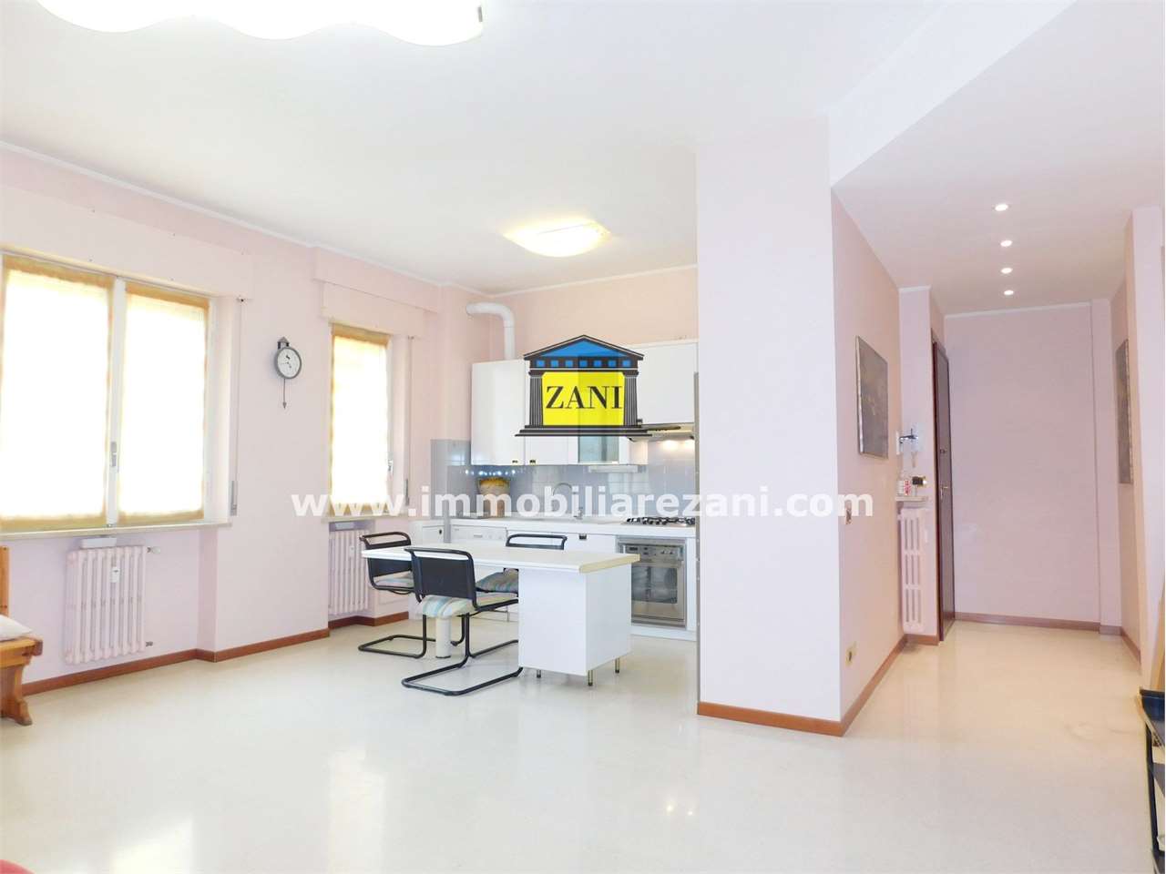 Appartamento in vendita a Parma (PR)
