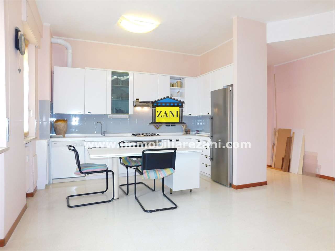 Appartamento in vendita a Parma (PR)