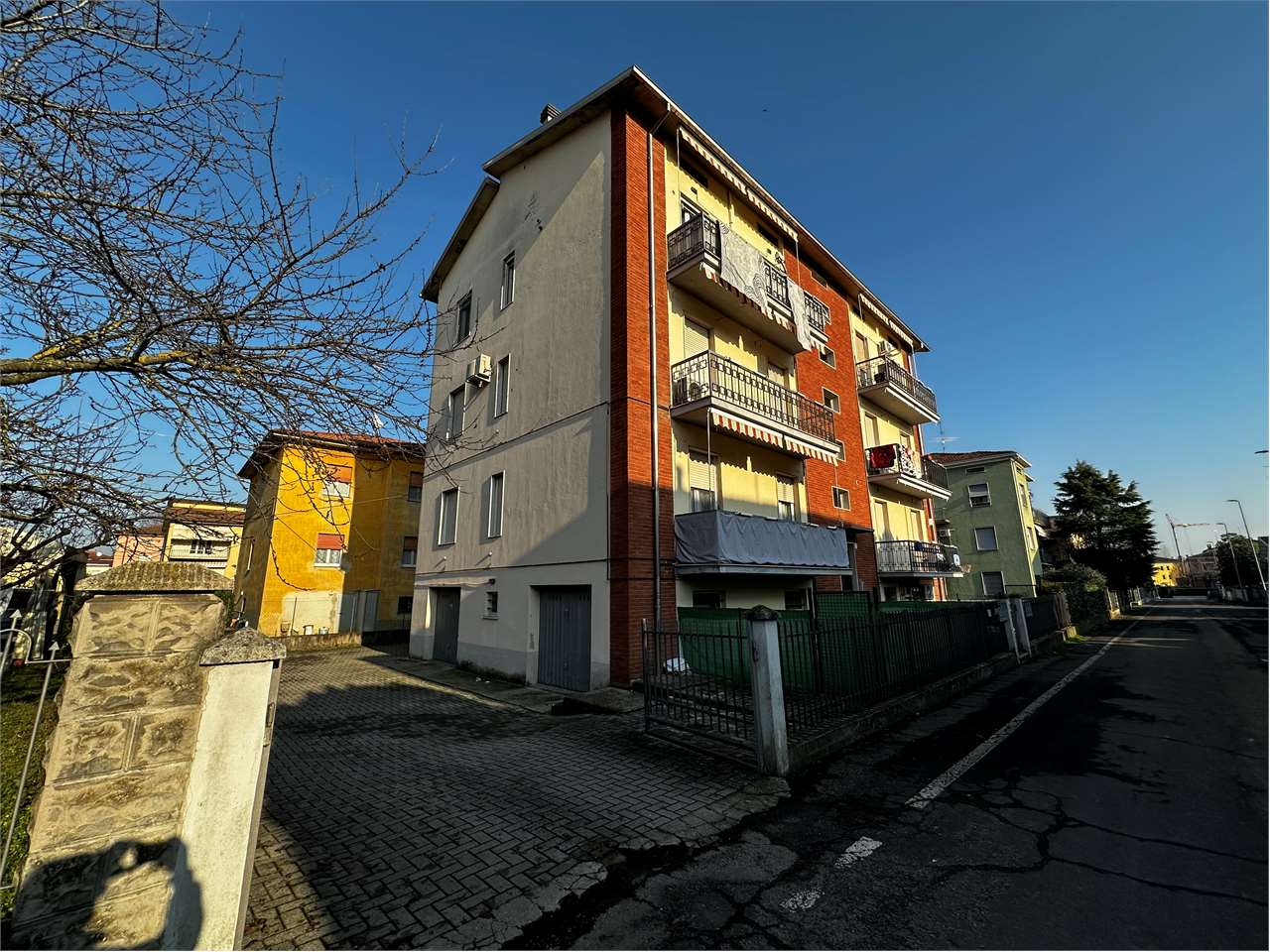 immagine annuncio 1 di 15