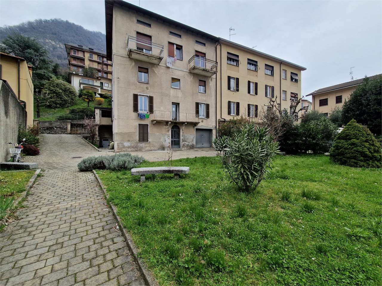 Vendita Bilocale Appartamento Caslino d'Erba Via Alessandro Magni  479348
