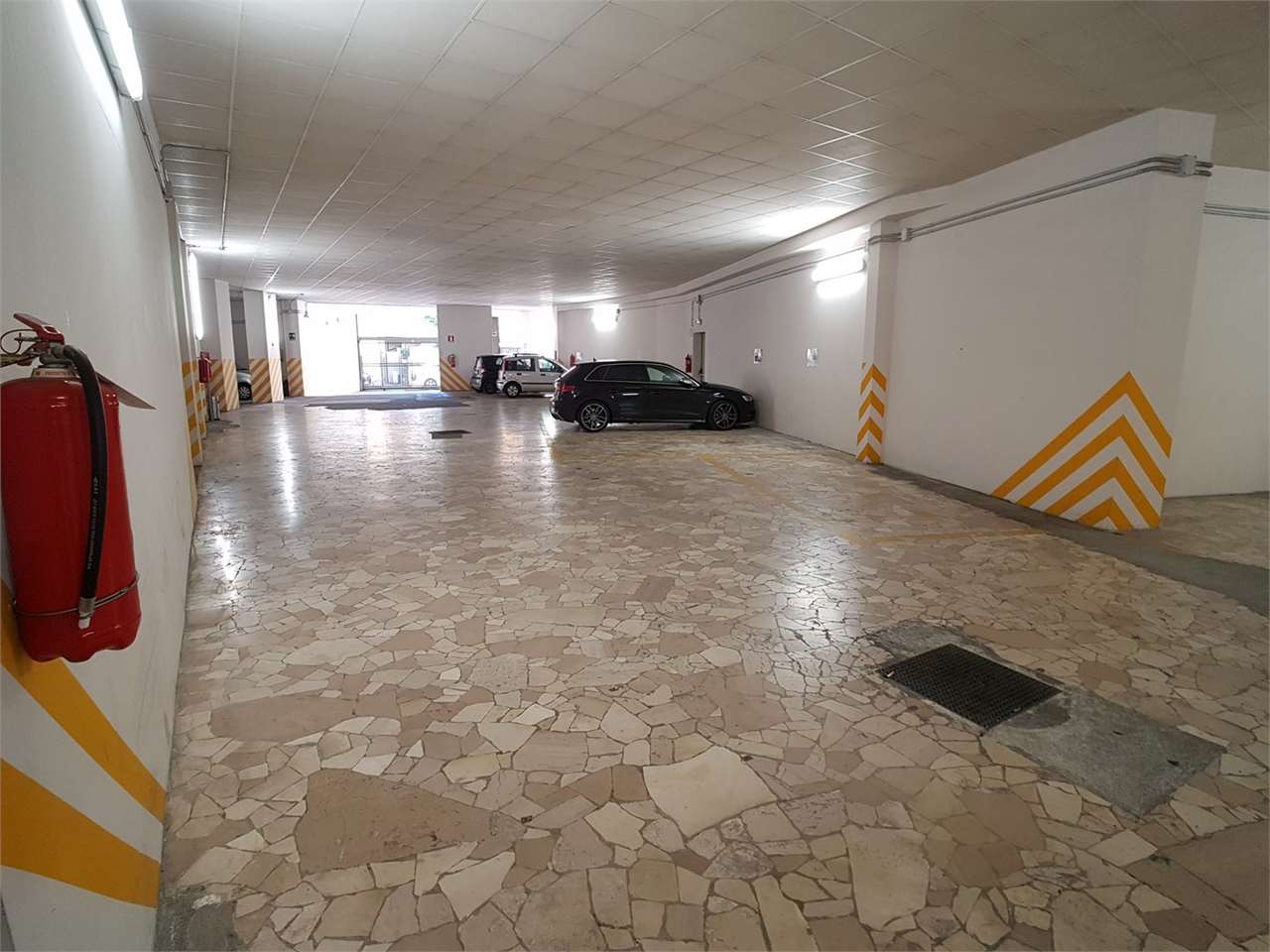 Garage/Box/Posto auto in affitto a Cantù (CO)