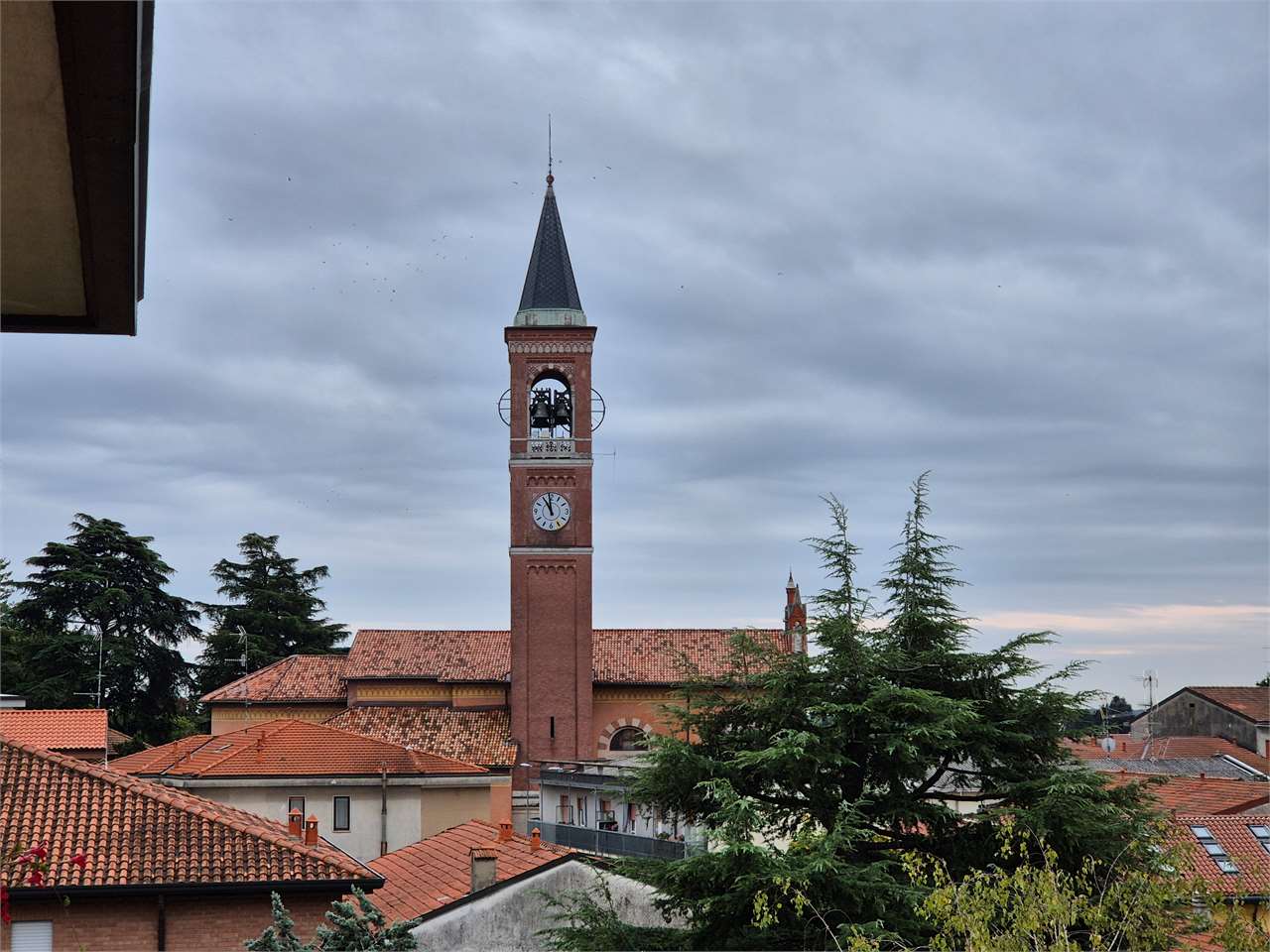 Appartamento in vendita a Tradate (VA)