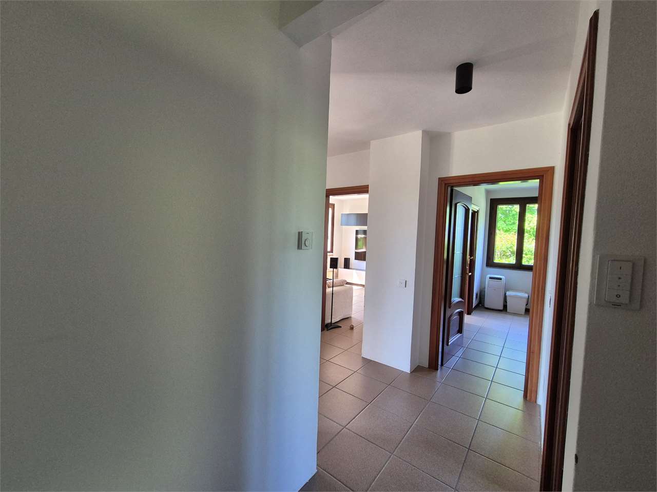 Villa in vendita a Olgiate Comasco (CO)