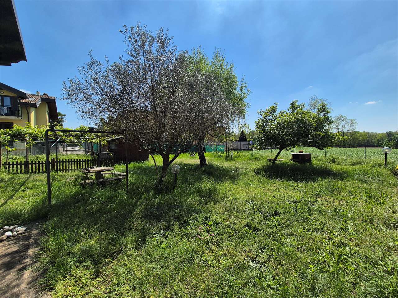 Villa in vendita a Olgiate Comasco (CO)