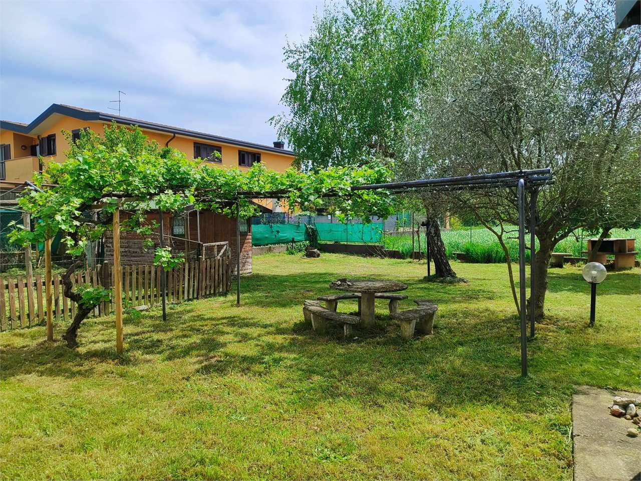 Villa in vendita a Olgiate Comasco (CO)