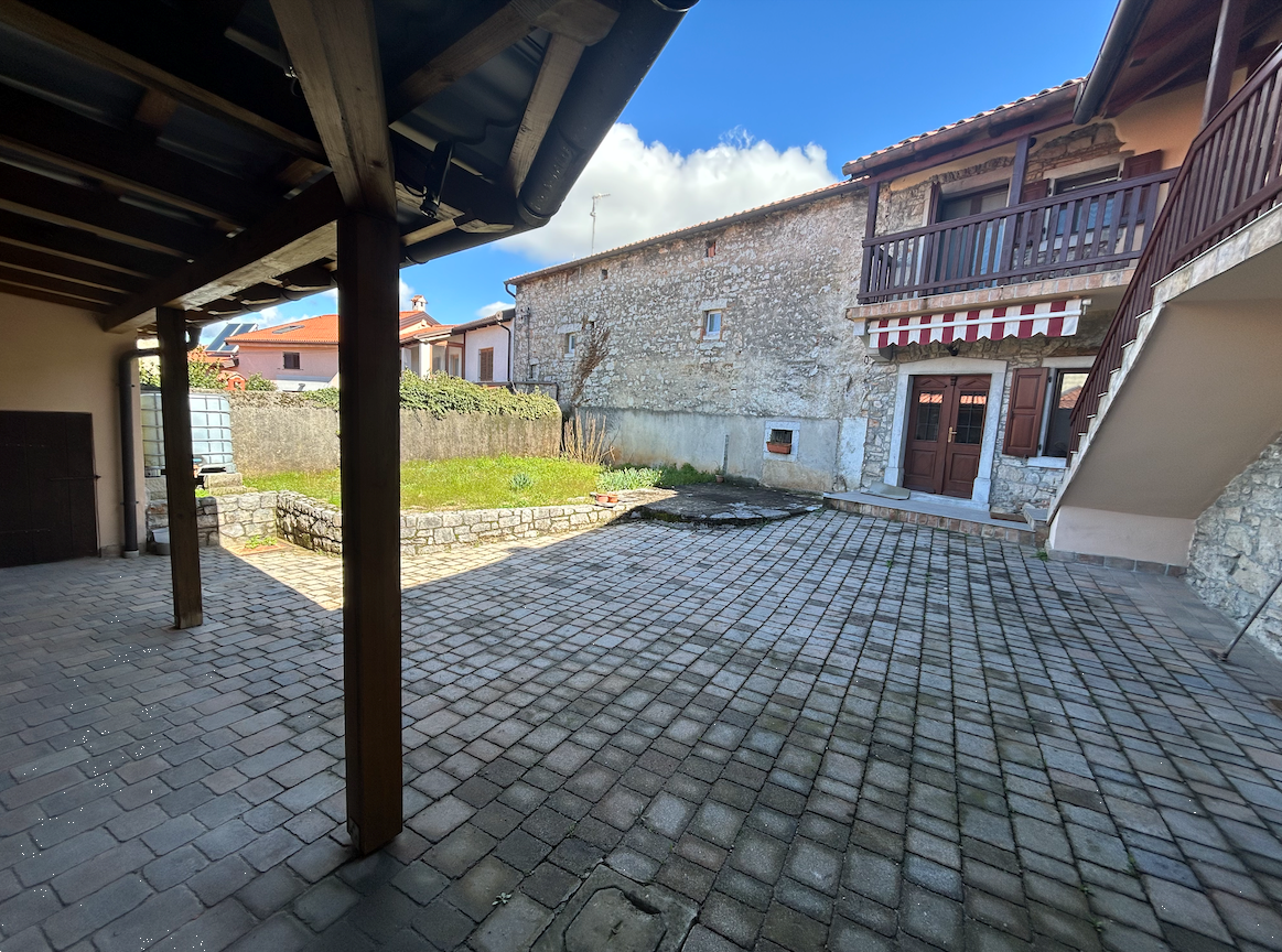 Casa indipendente in vendita a Trieste (TS)