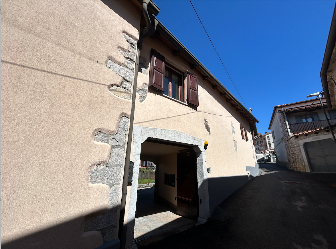 Casa indipendente in vendita a Trieste (TS)
