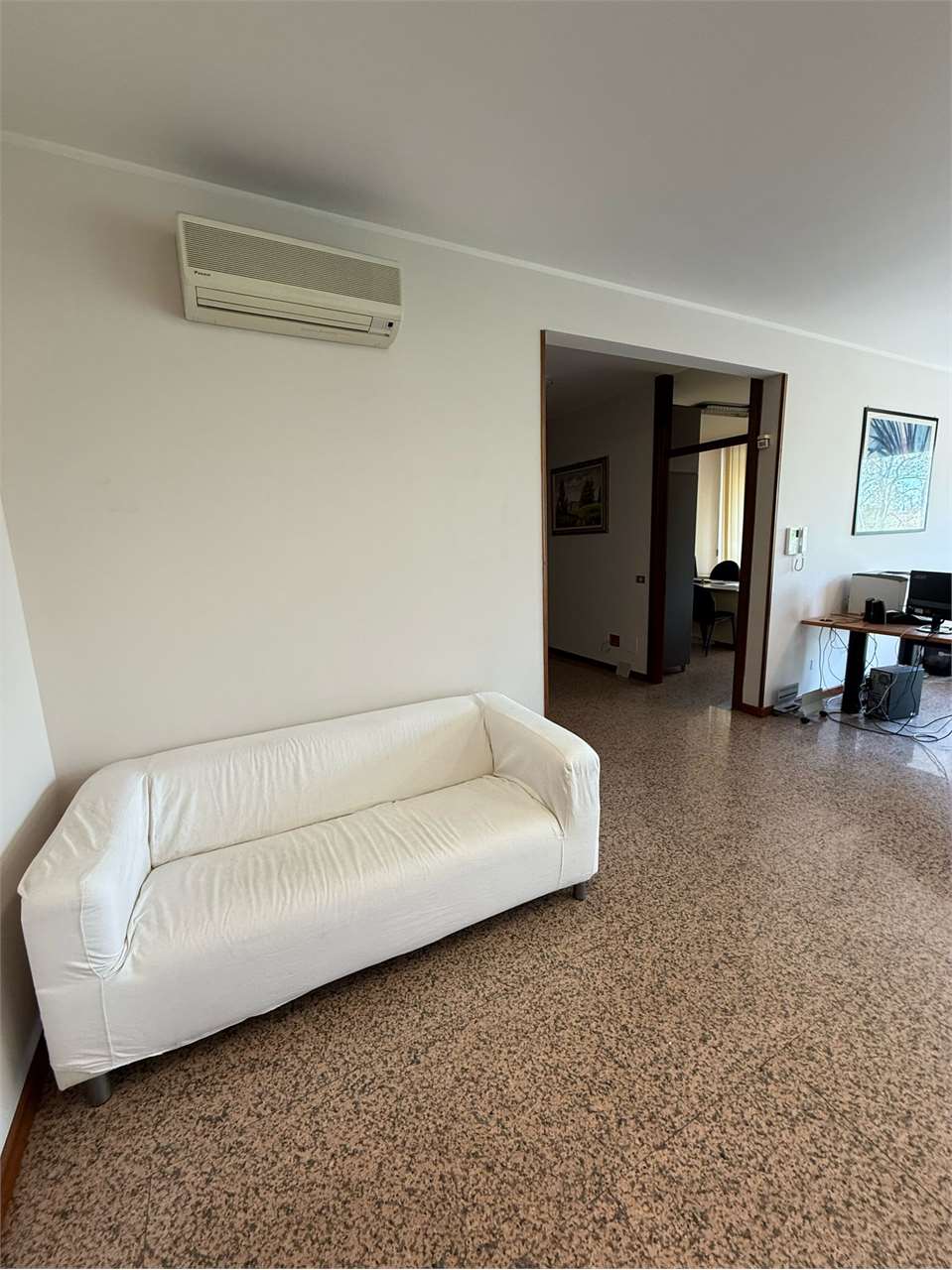 Ufficio in affitto a Carpi (MO)