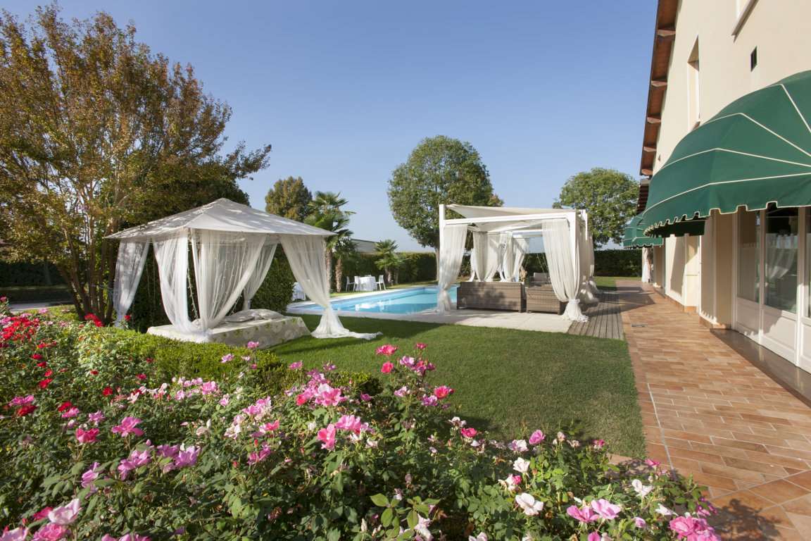 Rustico in vendita a Cortile, Carpi (MO)