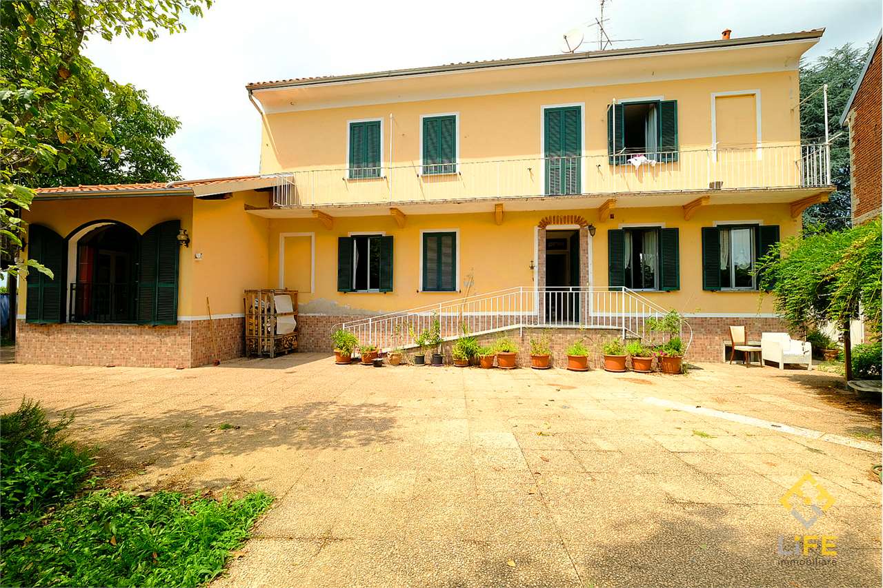 Villa unifamiliare in vendita, Galliate
