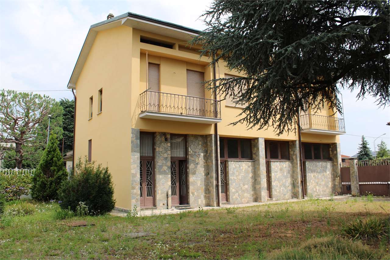 Vendita Casa Indipendente Casa/Villa Busto Arsizio Via Monte Nero 31 280418