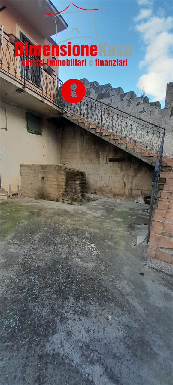 Porzione di casa in vendita a Talanico, San Felice A Cancello (CE)
