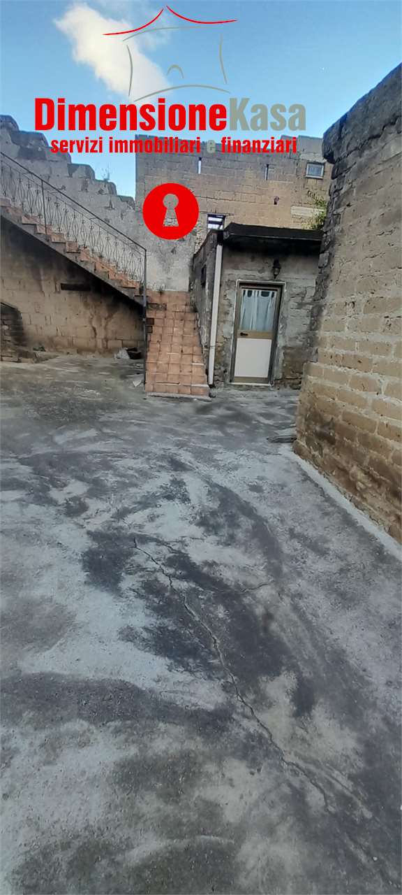 Porzione di casa in vendita a Talanico, San Felice A Cancello (CE)