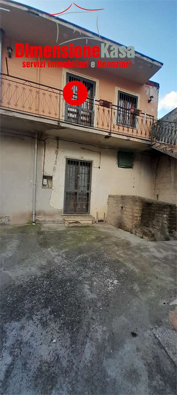 Porzione di casa in vendita a Talanico, San Felice A Cancello (CE)