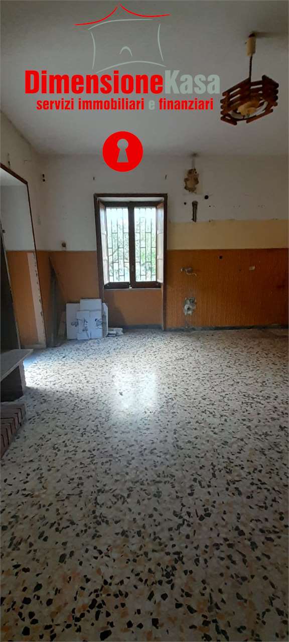Porzione di casa in vendita a Talanico, San Felice A Cancello (CE)