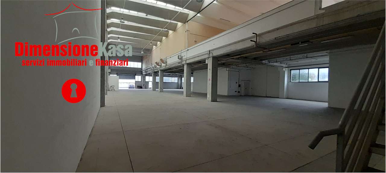 Nola Affitto Capannone