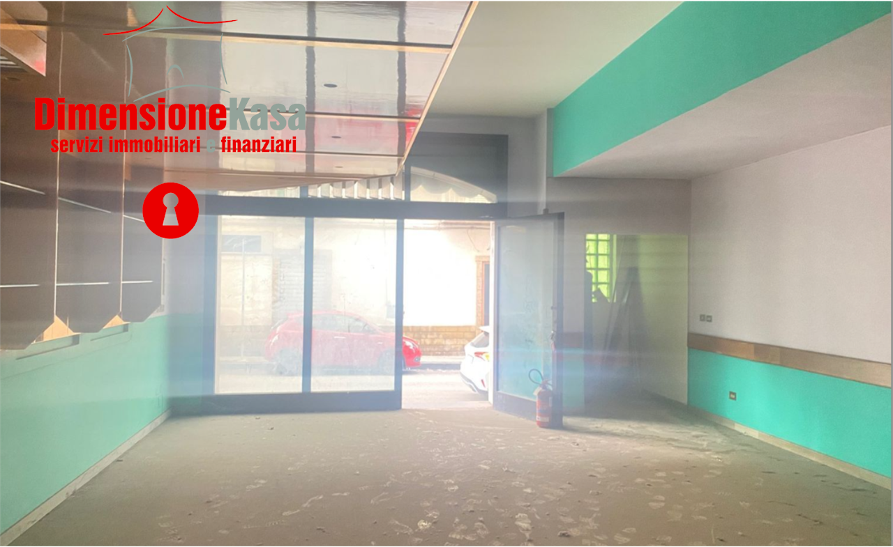 Cimitile Affitto Negozio