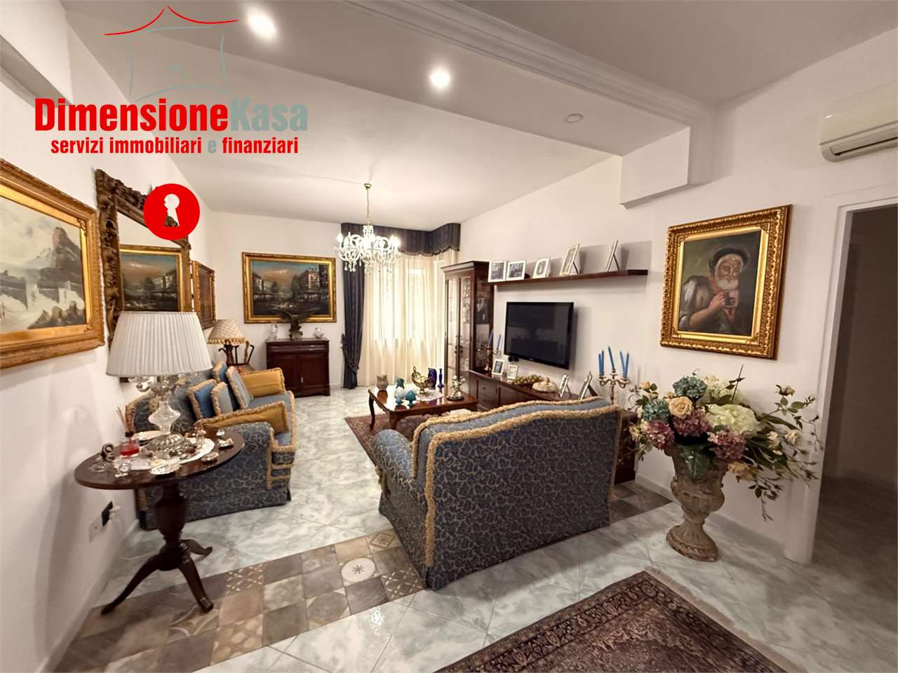 Nola Vendita 4 o più locali