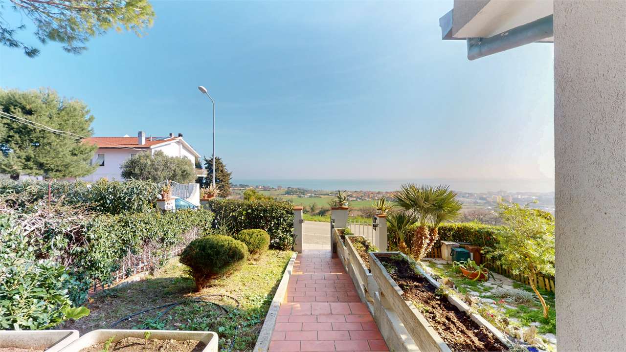 Fotografia Villa a schiera piccola 1
