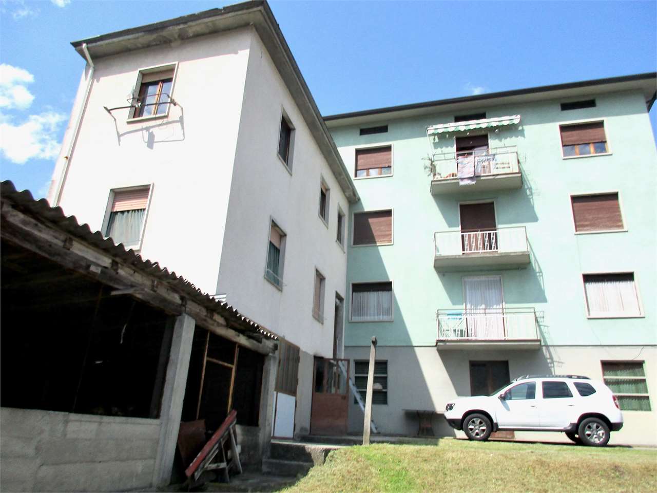 Quadrilocale in vendita in via Alle Fonti , Sant'Omobono Terme