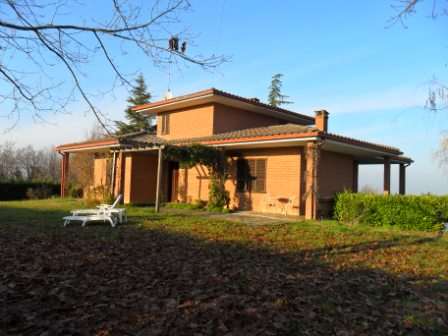 Villa in vendita a Rivergaro (PC)