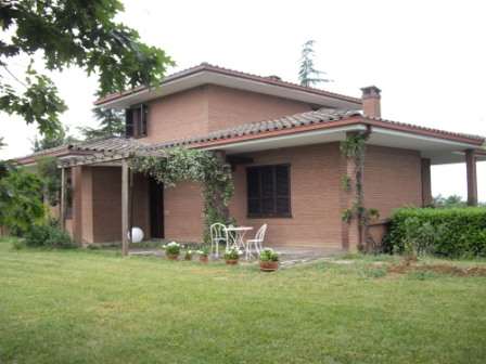 Villa in vendita a Rivergaro (PC)