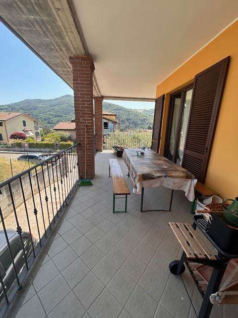 Casa indipendente in vendita a Travo (PC)